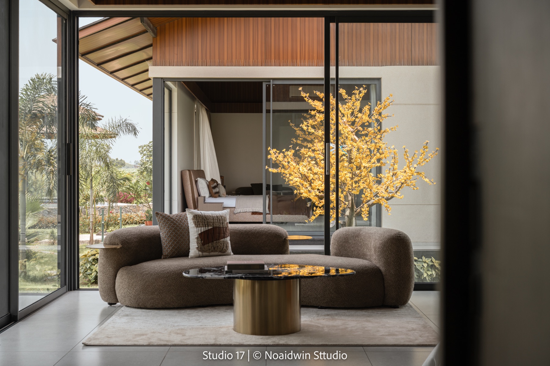 RAAZ'FARM lounge pavilion