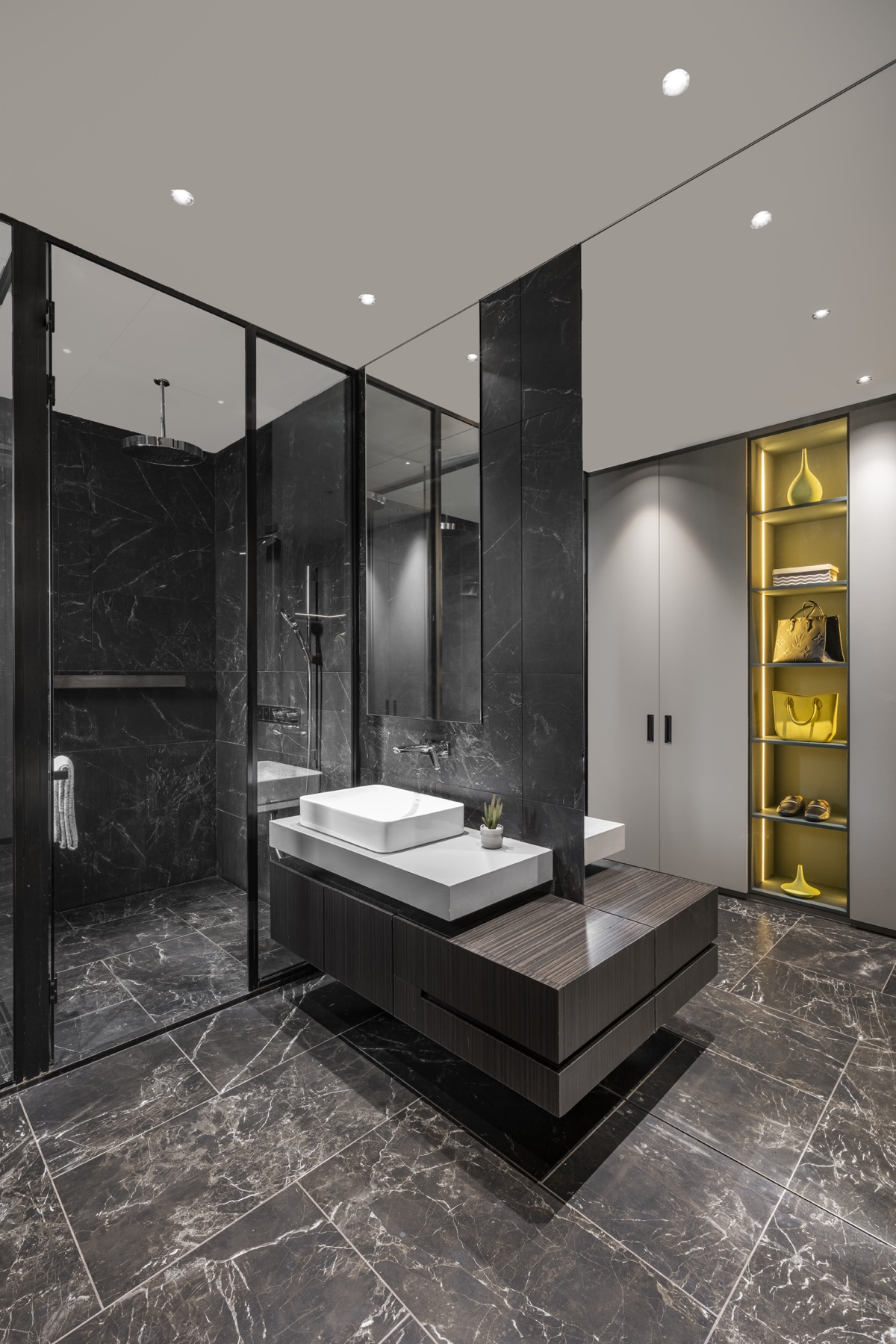SHRI HOME dressing room and bath